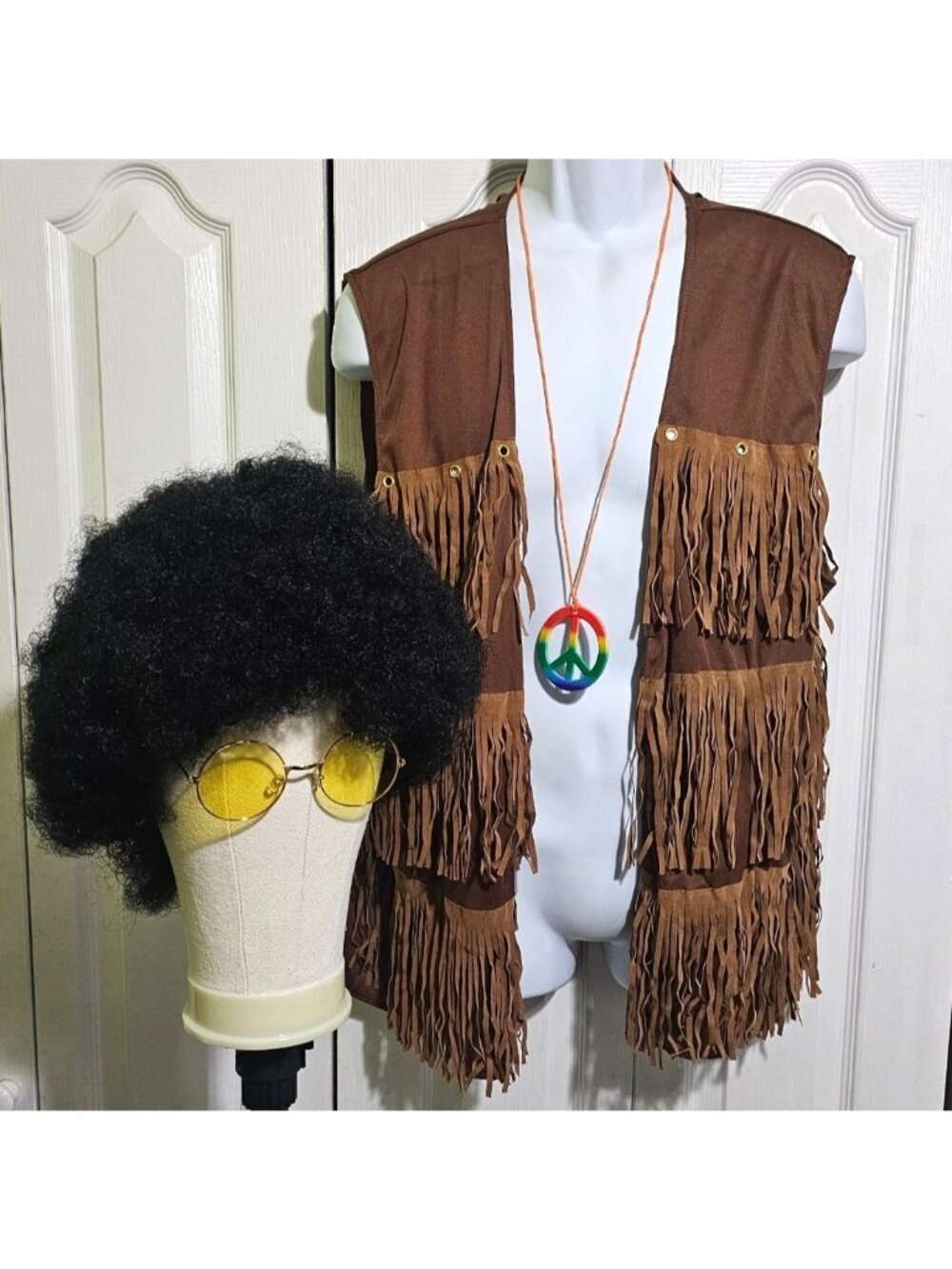 60s 70s Hippie Costume Mens Fringe Vest Afro Wig Peace Necklace Glasses Hippy